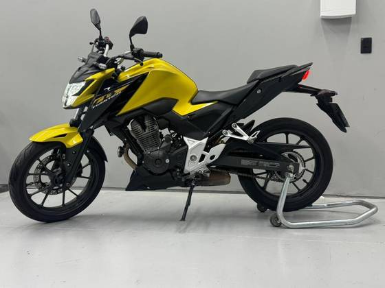 HONDA CB 300F TWISTER ABS HONDA CB 300F TWISTER ABS